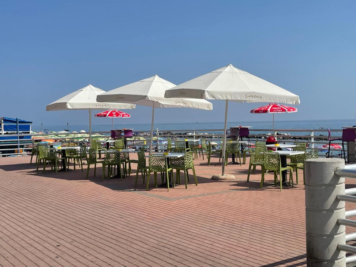 Casa Aiga Marina Apartamento Ventimiglia Exterior foto